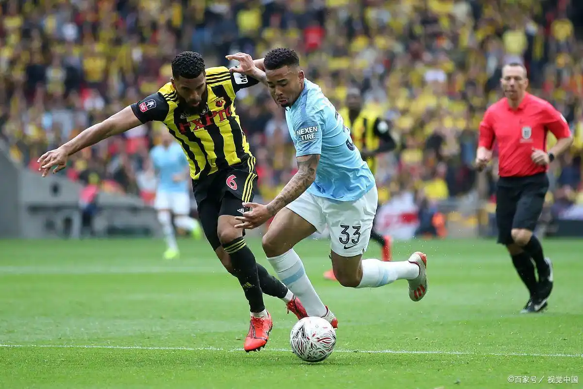 关于刚刚！上海久事今晨队长鼓劲风云突变切尔西清晨主帅复盘，阿贾克斯单刀错失备战法国杯的信息米兰体育app